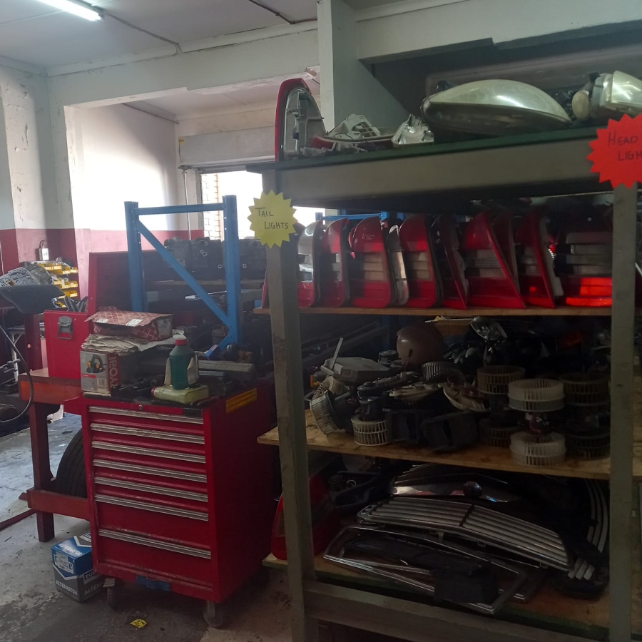 Commercial Property for Sale in Hartenbos Central Western Cape